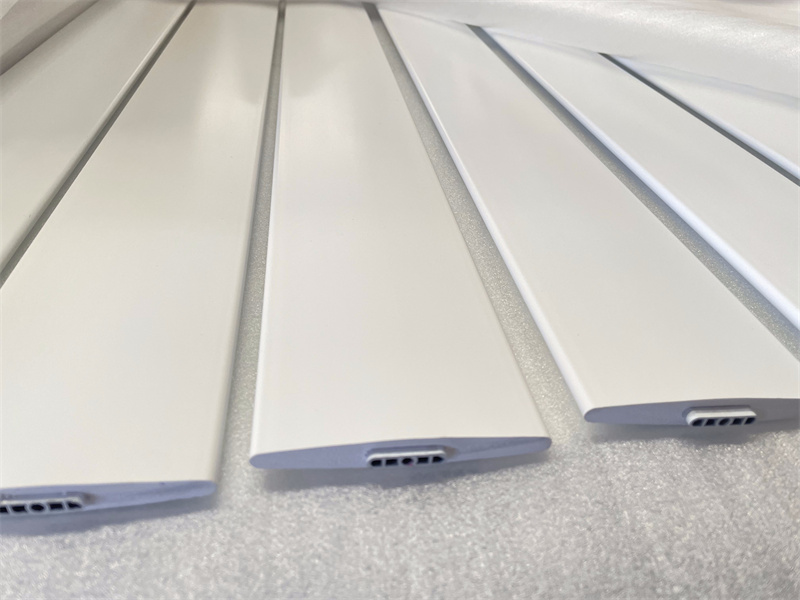 Wholesale Classic High Performance Faux Wood Plantation Shutter Component 4.5inch Louver/blade/louvre
