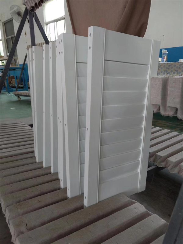 Supplier And Manfacturer of Polymer Venetian Blinds Polymer Shutters From China