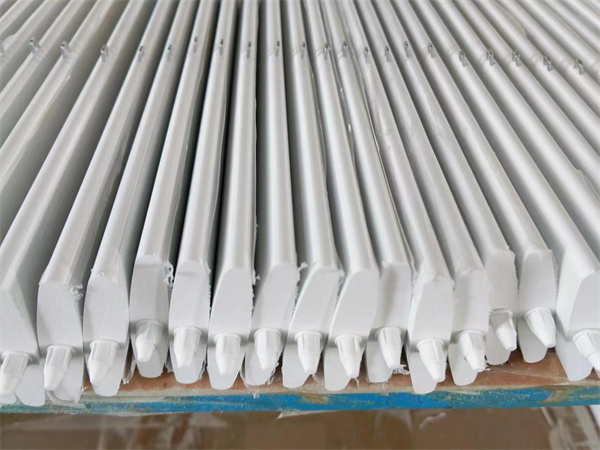 Supplier And Manfacturer of Polymer Venetian Blinds Polymer Shutters From China